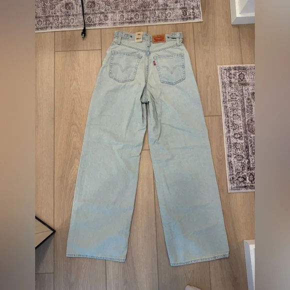 Levi's Light Blue Cinch Baggy Wide Leg Jeans - Picture 4 of 5